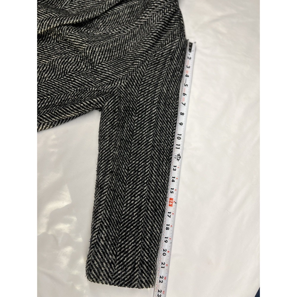 H&M Black and White One Button Blazer- Herringbone Pattern Size 6 - Picture 5 of 12